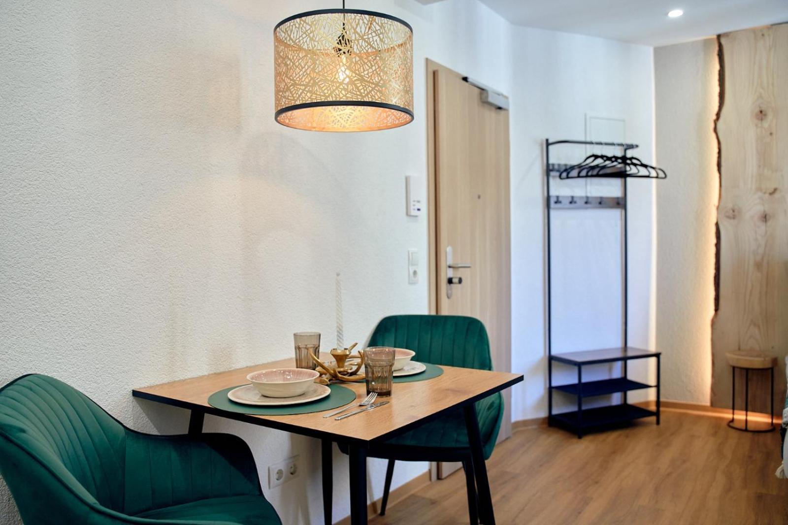Apartment Living / *